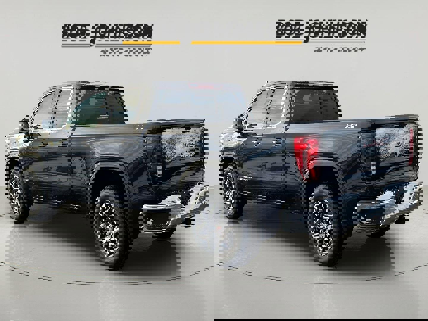 New 2025 GMC Sierra 1500 SLE w/ Preferred Package image 5