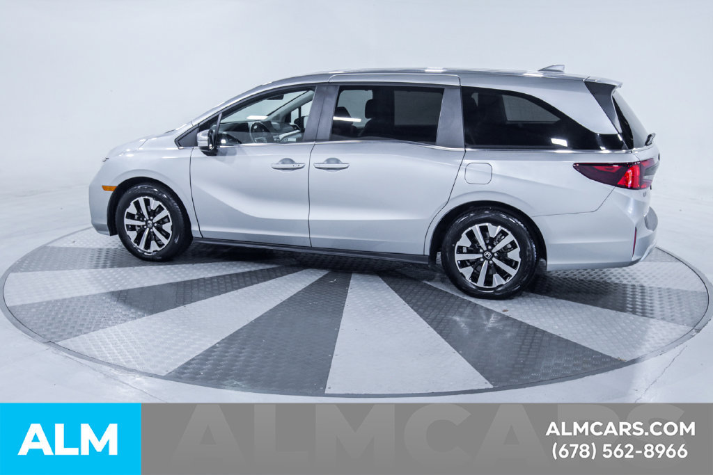 Used 2025 Honda Odyssey EX-L image 5