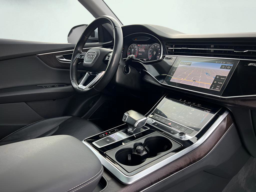 Used 2020 Audi Q8 Premium Plus w/ Premium Plus Package image 31