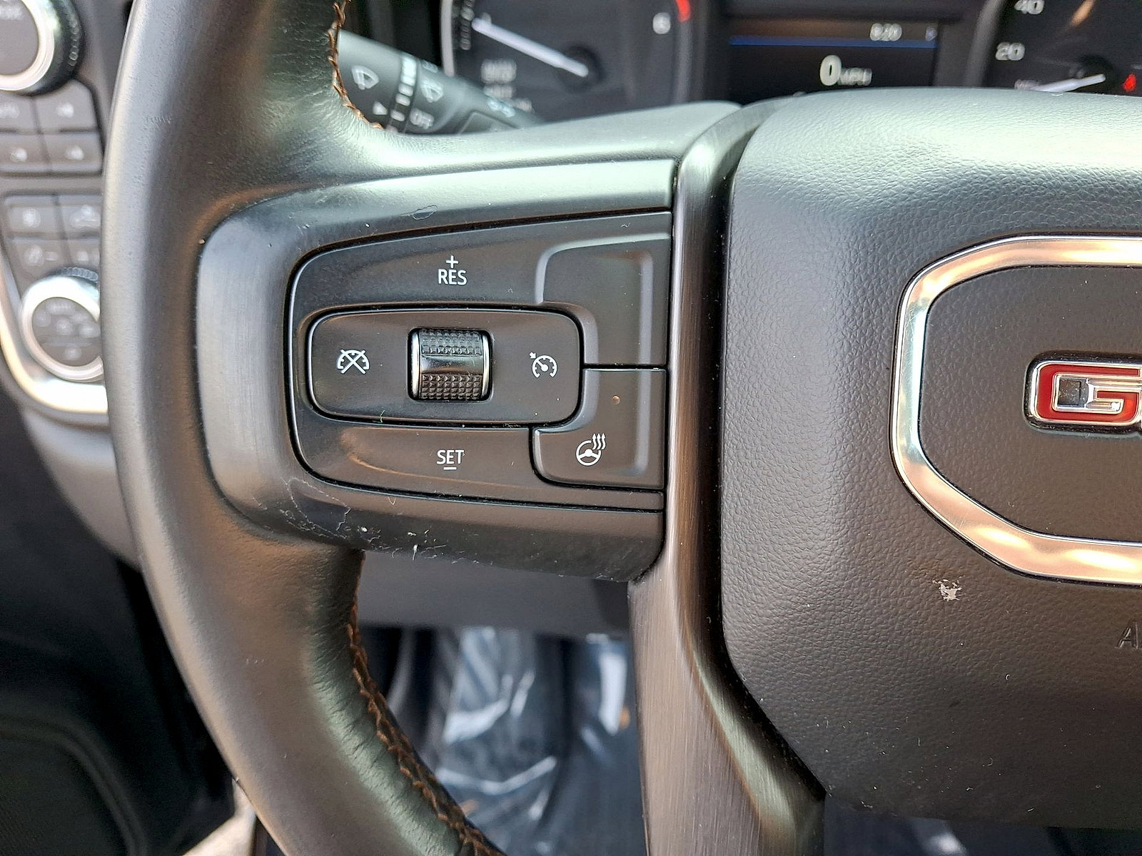 Used 2021 GMC Sierra 1500 AT4 AWD/4WD image 17