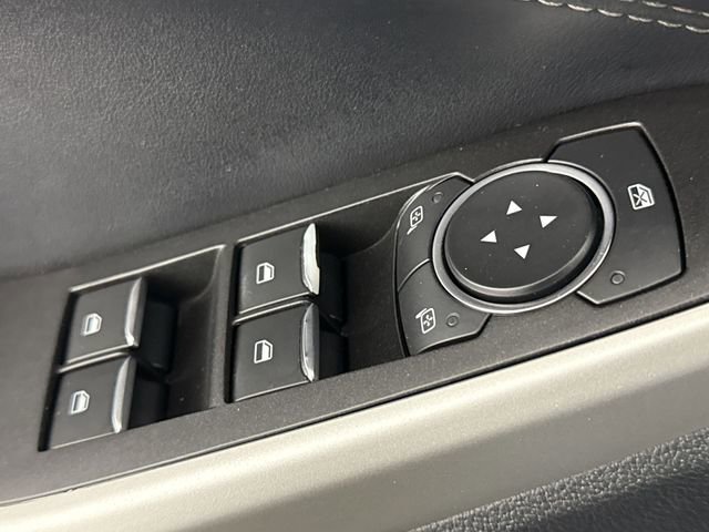 Used 2021 Ford Explorer XLT w/ Equipment Group 202A image 20