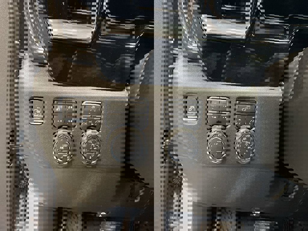 New 2025 Chevrolet Silverado 1500 RST image 29