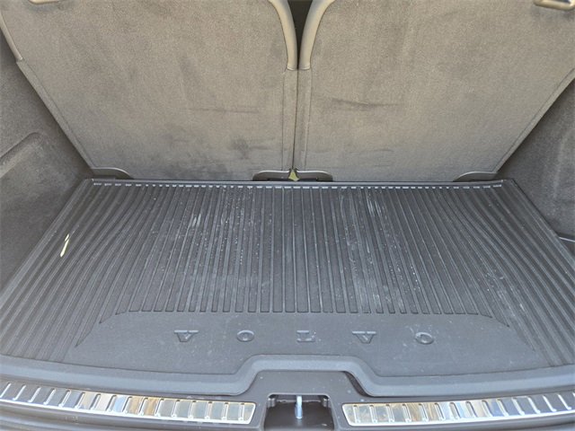 Certified 2025 Volvo XC90 T8 Plus w/ Protection Package Premier image 45