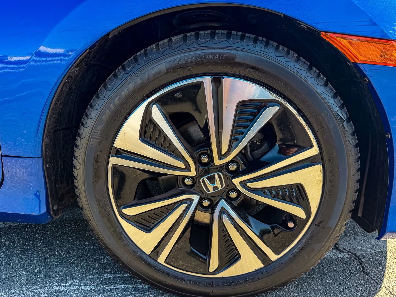 Used 2018 Honda Civic EX-T image 39