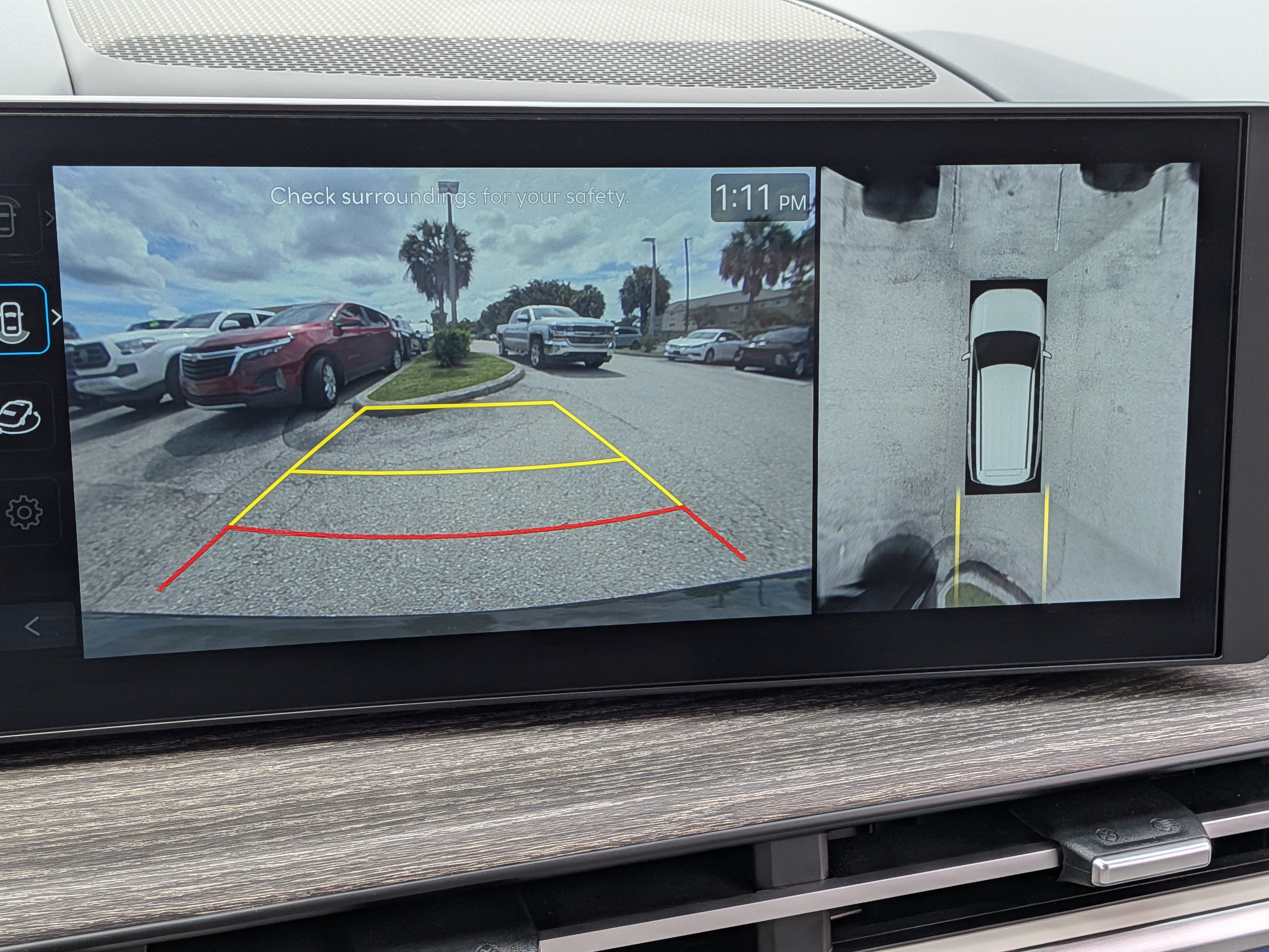 Used 2025 Hyundai Santa Fe Limited FWD image 36