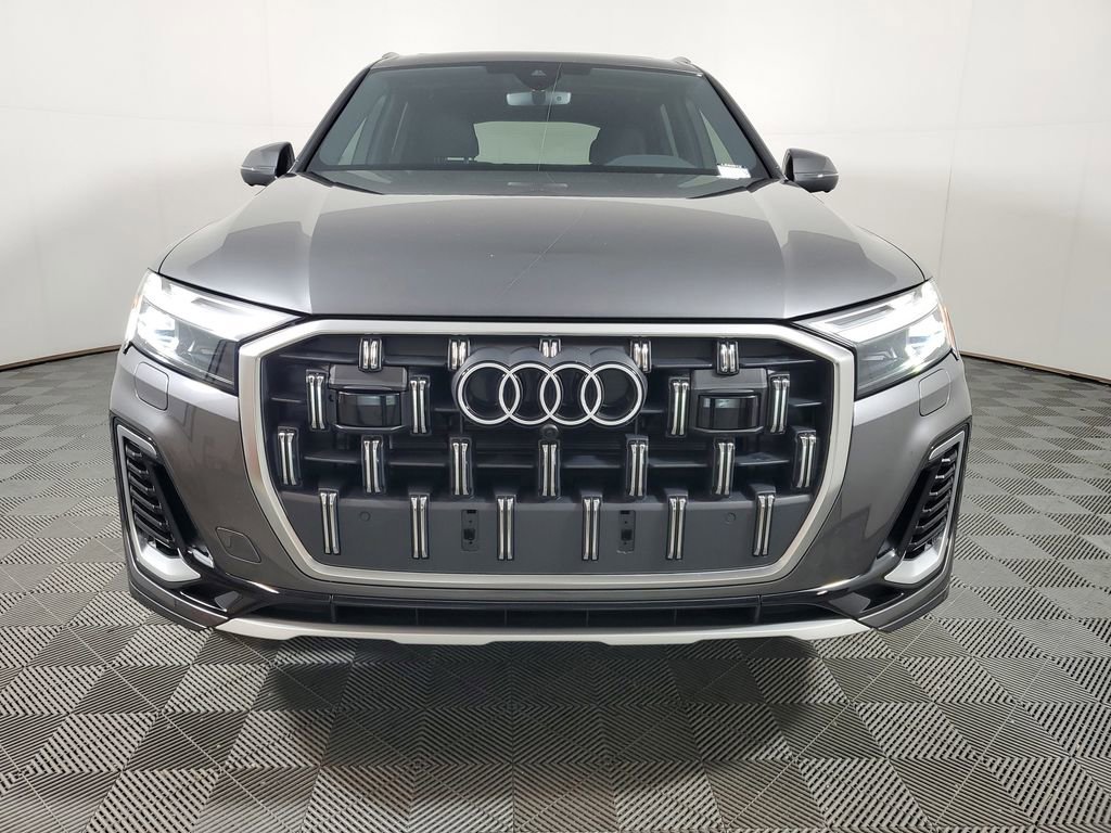 Used 2025 Audi Q7 2.0T Premium w/ Convenience Package AWD/4WD image 2