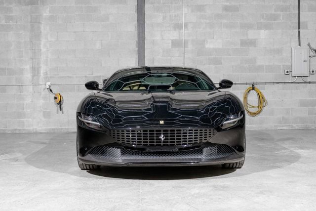 Used 2021 Ferrari Roma image 8