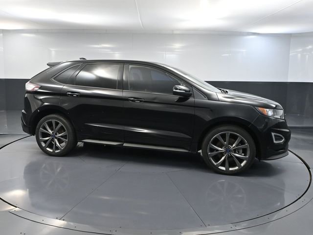 Used 2017 Ford Edge Sport w/ Equipment Group 401A AWD/4WD image 3