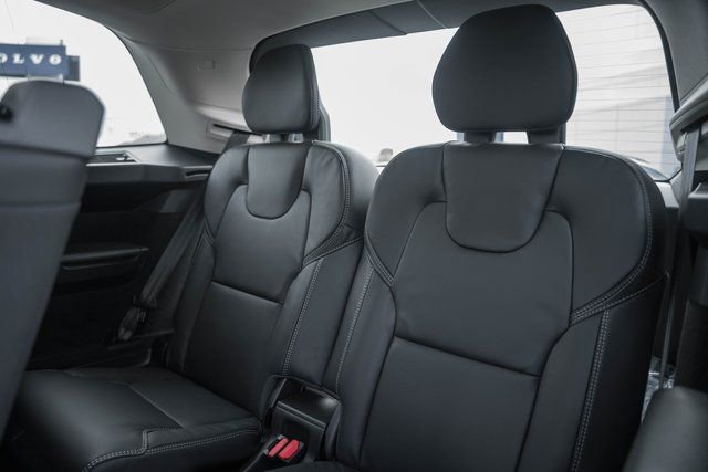 New 2026 Volvo XC90 B6 Ultra w/ Protection Package image 31