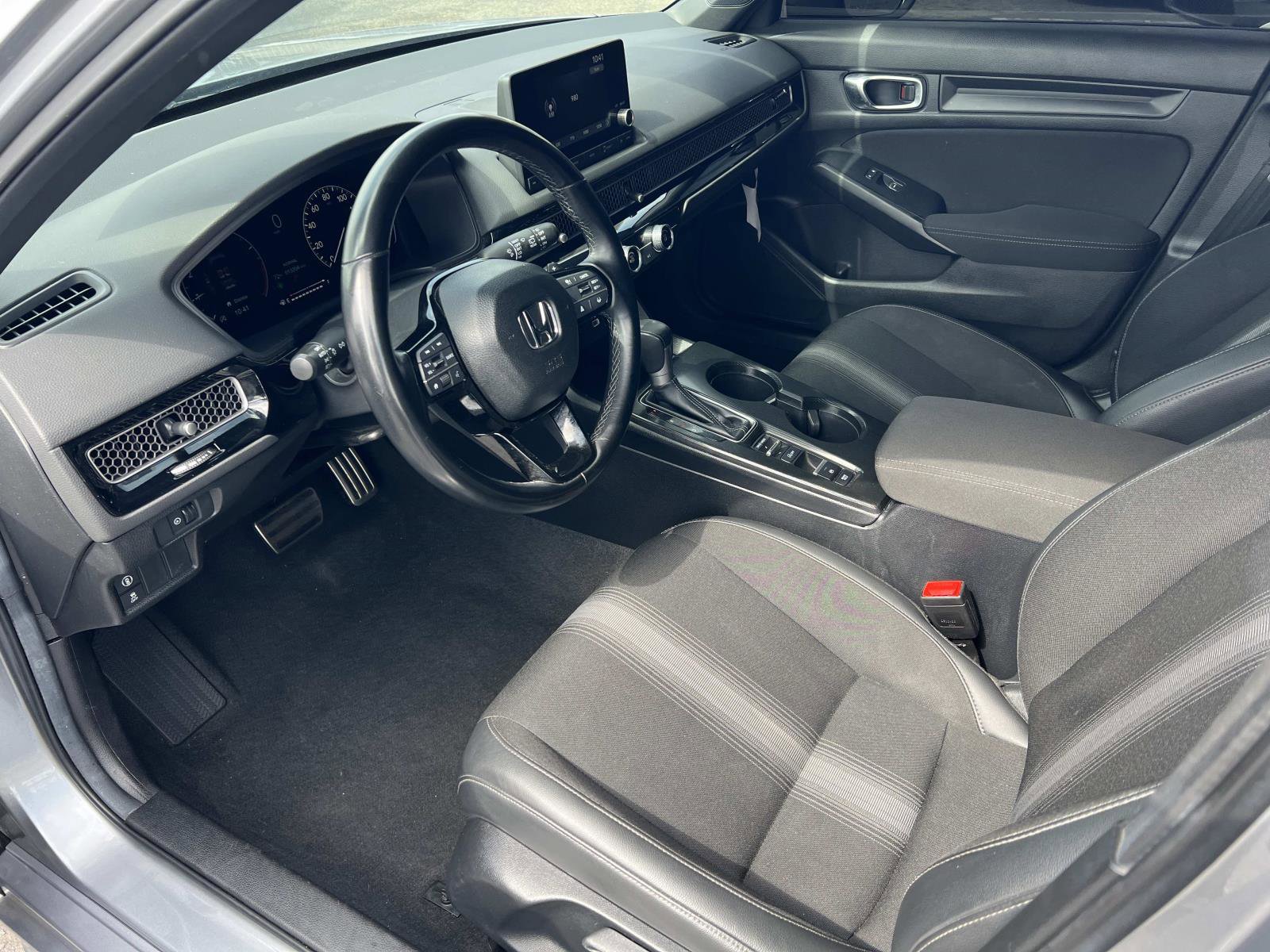 Used 2024 Honda Civic Sport image 5