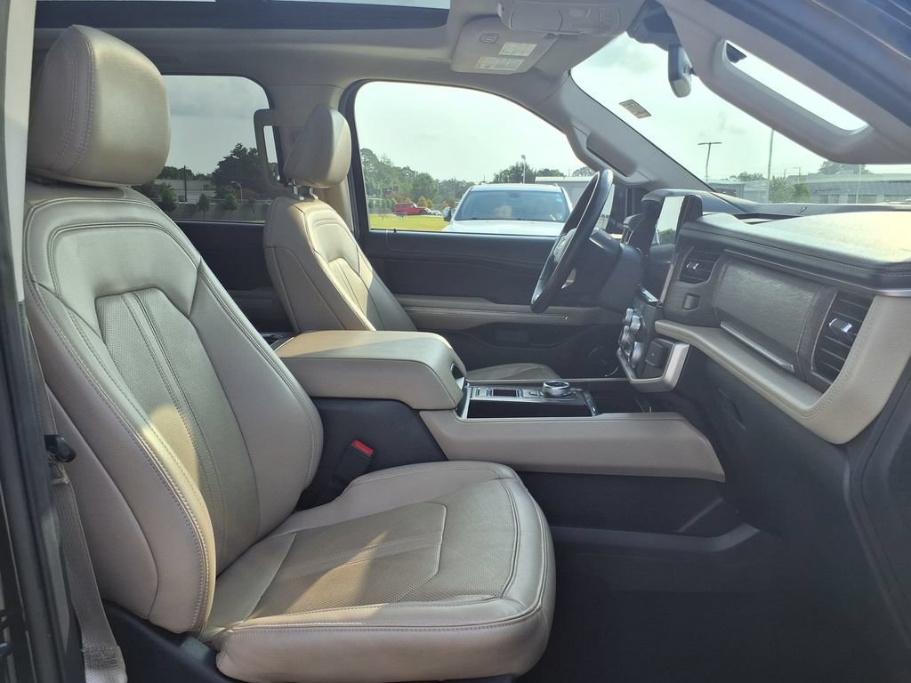 Used 2024 Ford Expedition Max Limited RWD image 26