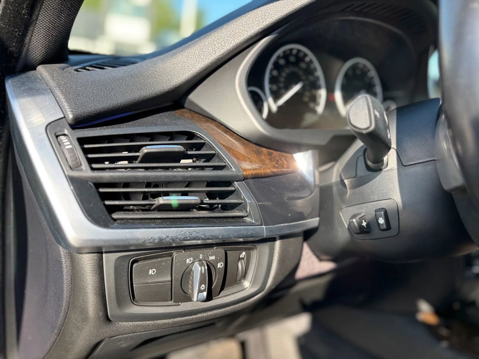 Used 2018 BMW X5 xDrive40e image 27