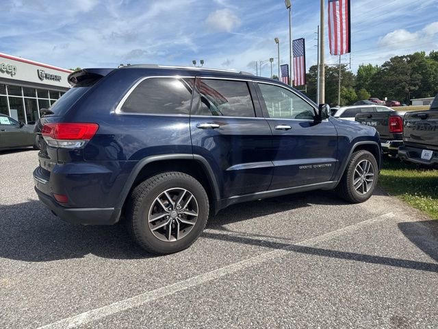 Used 2017 Jeep Grand Cherokee Limited w/ Luxury Group II image 6