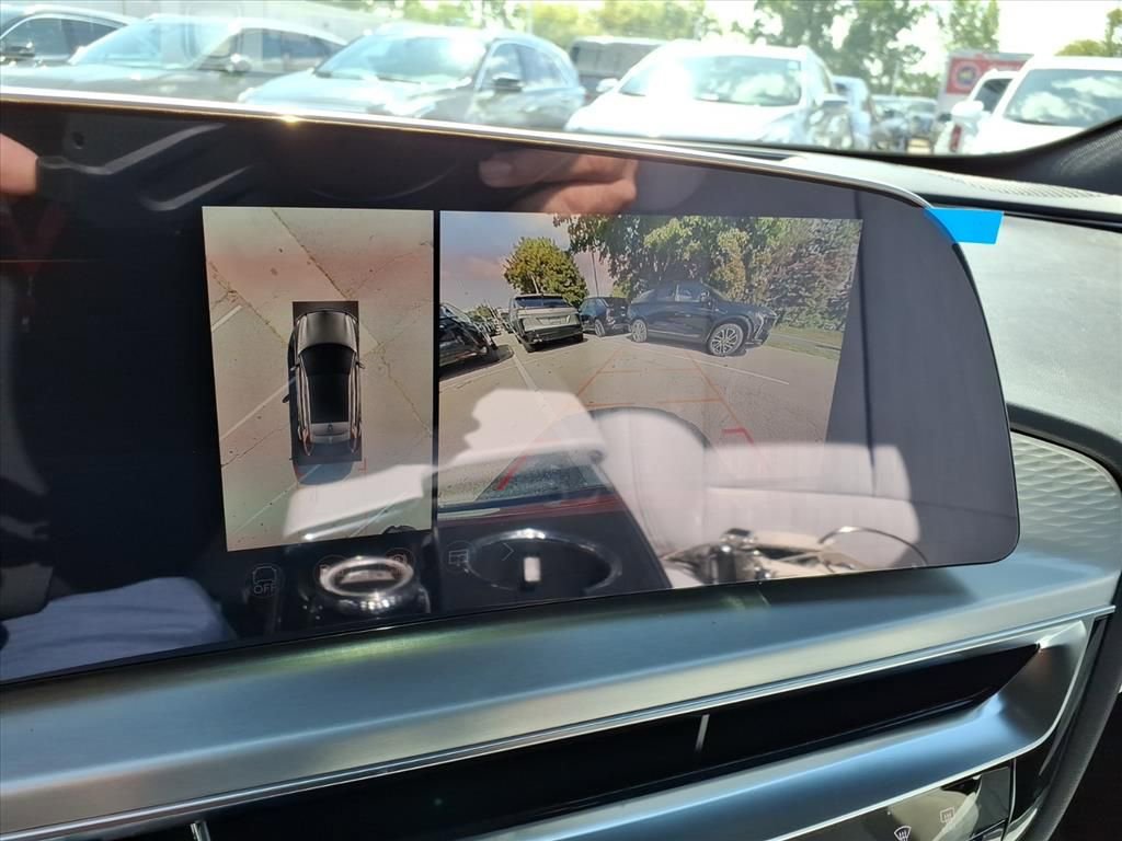 New 2026 Cadillac Lyriq Sport image 16