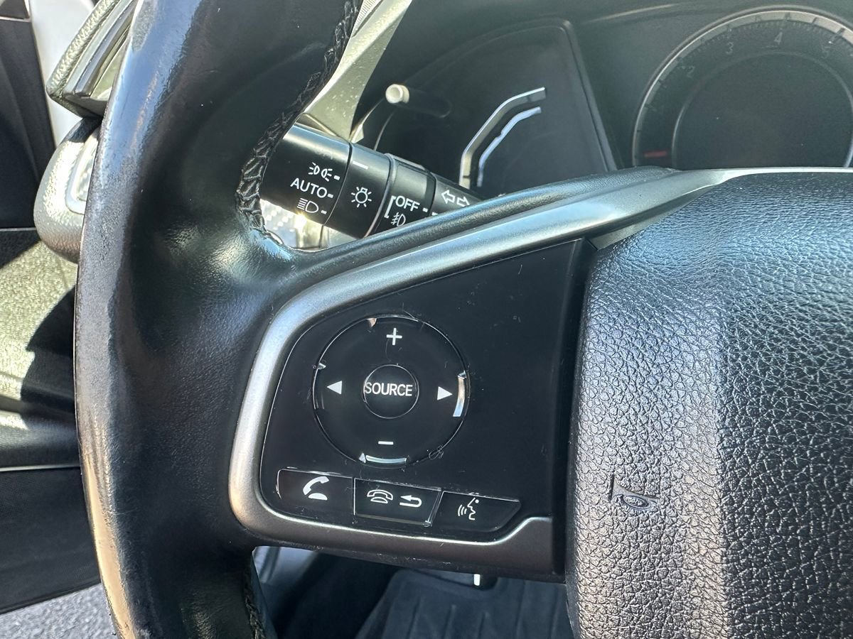 Used 2018 Honda Civic Sport image 24