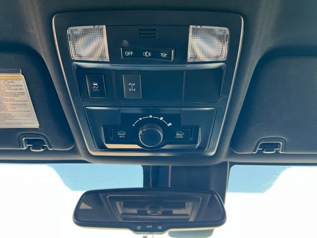 Used 2019 Toyota Tacoma TRD Off-Road AWD/4WD image 17