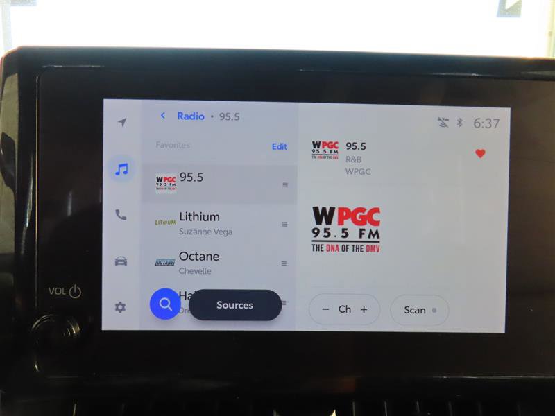 Used 2024 Toyota Corolla SE image 23