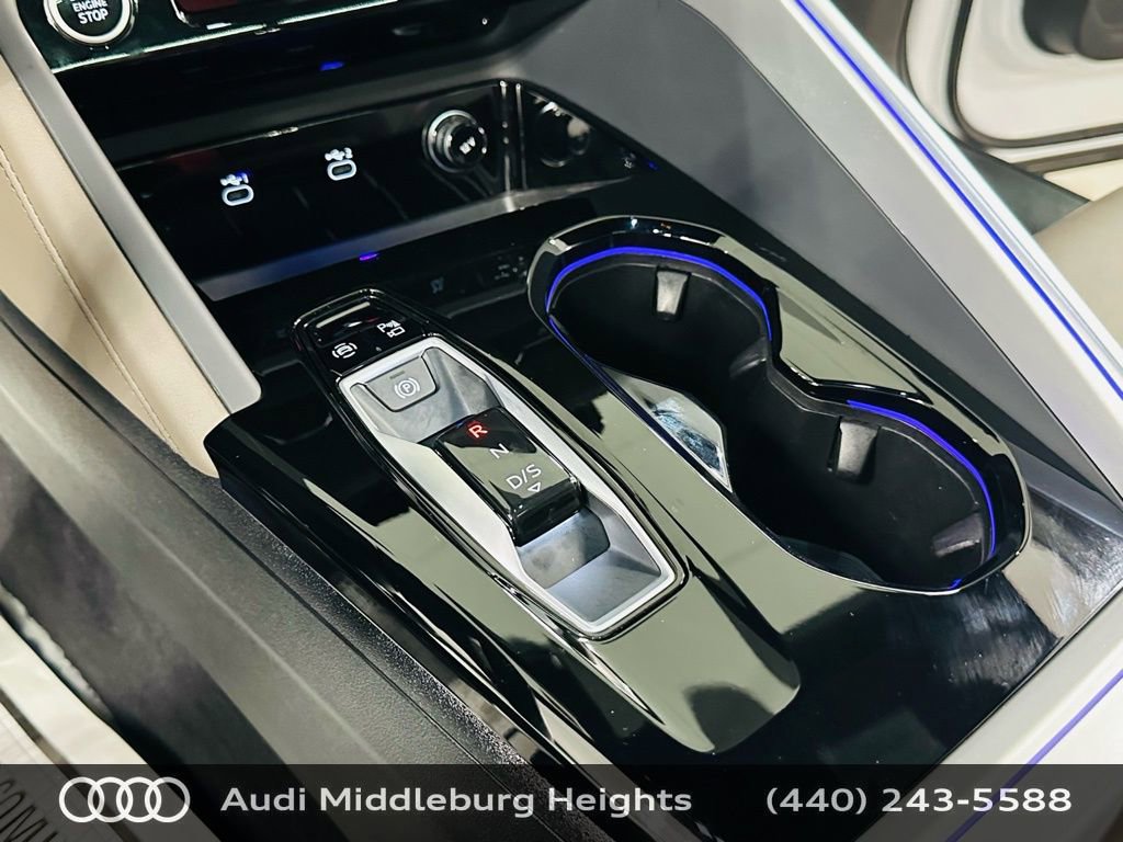 Certified 2025 Audi Q5 Premium w/ Convenience Package image 15