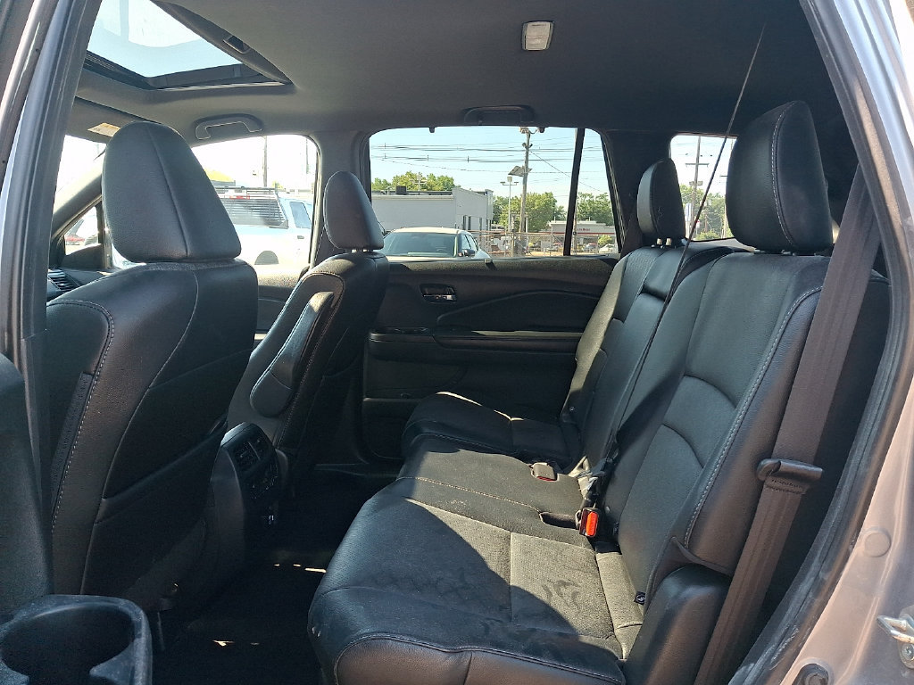 Used 2020 Honda Passport Touring image 14