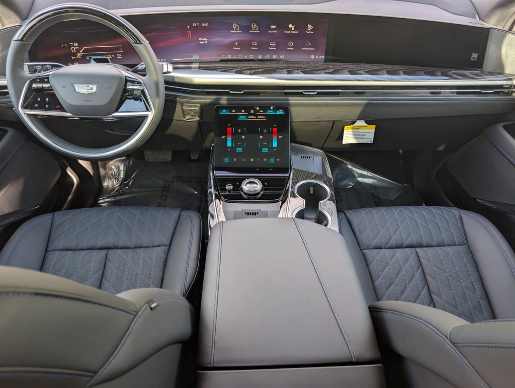 New 2026 Cadillac Escalade IQL Sport 1 w/ LPO, ONYX Package AWD/4WD image 18
