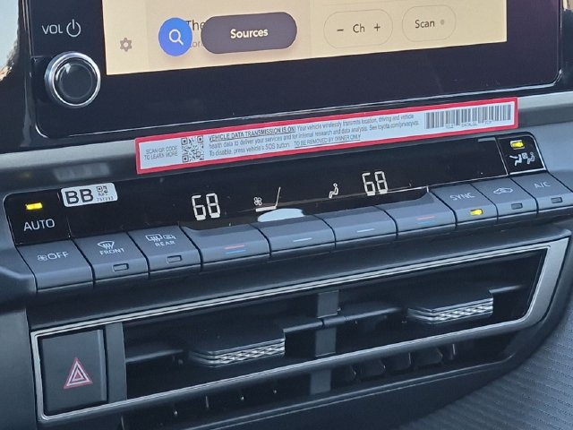 New 2026 Toyota Camry SE FWD image 20