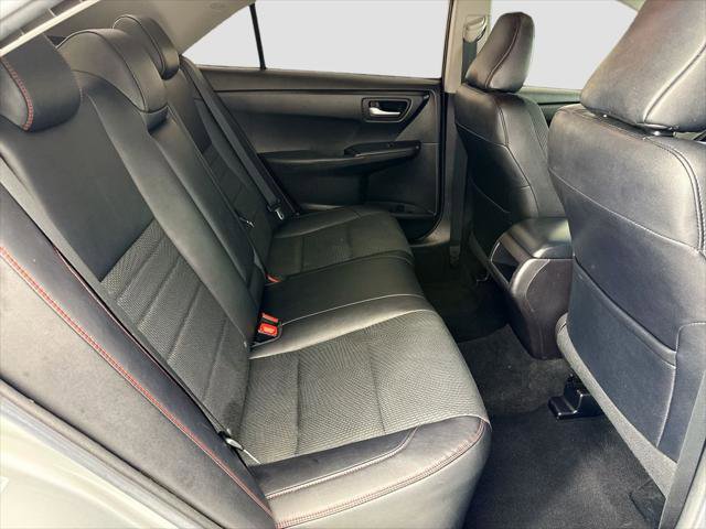 Used 2016 Toyota Camry SE FWD image 20