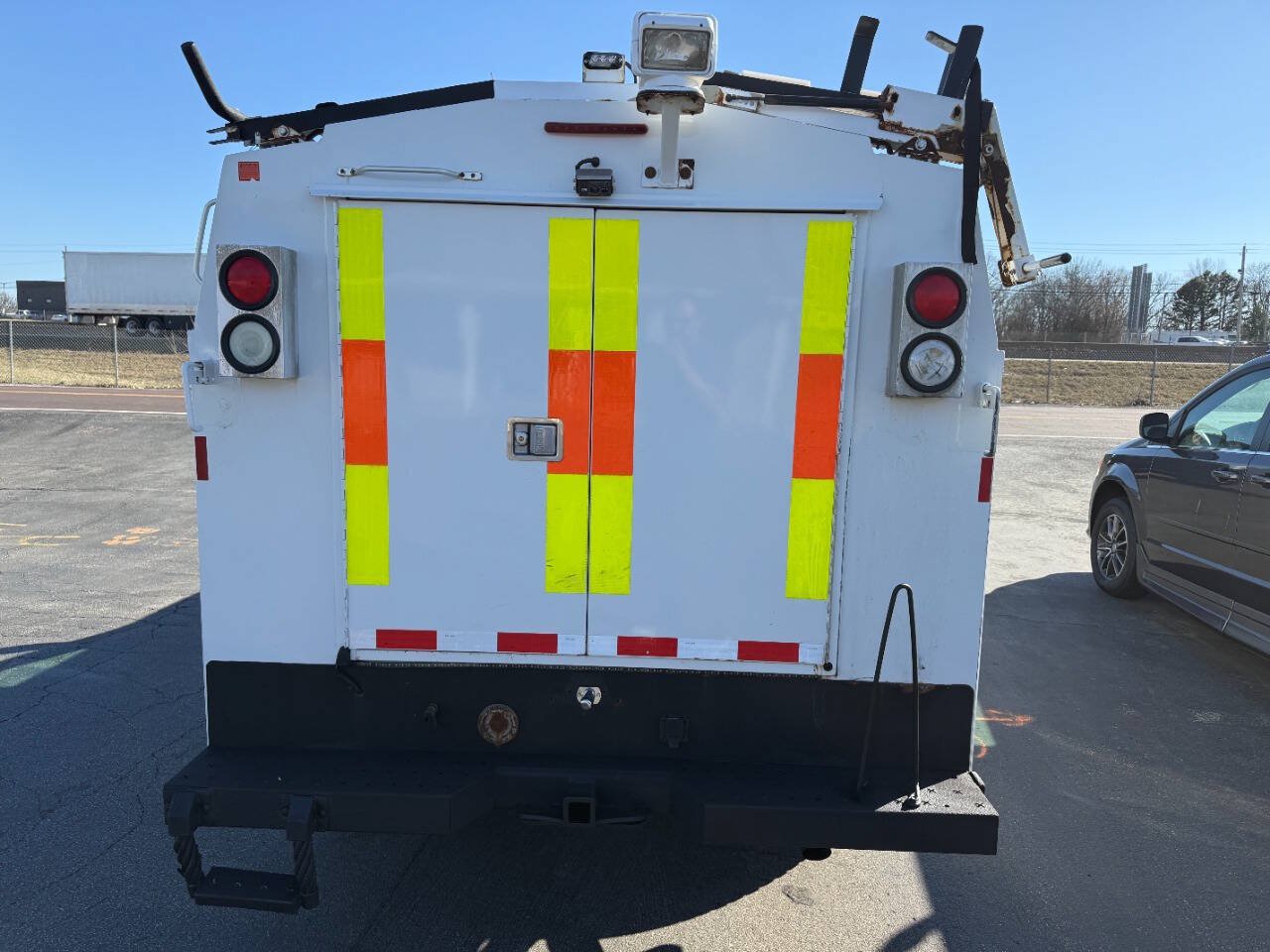 Used 2014 Chevrolet Silverado 3500 W/T RWD image 6