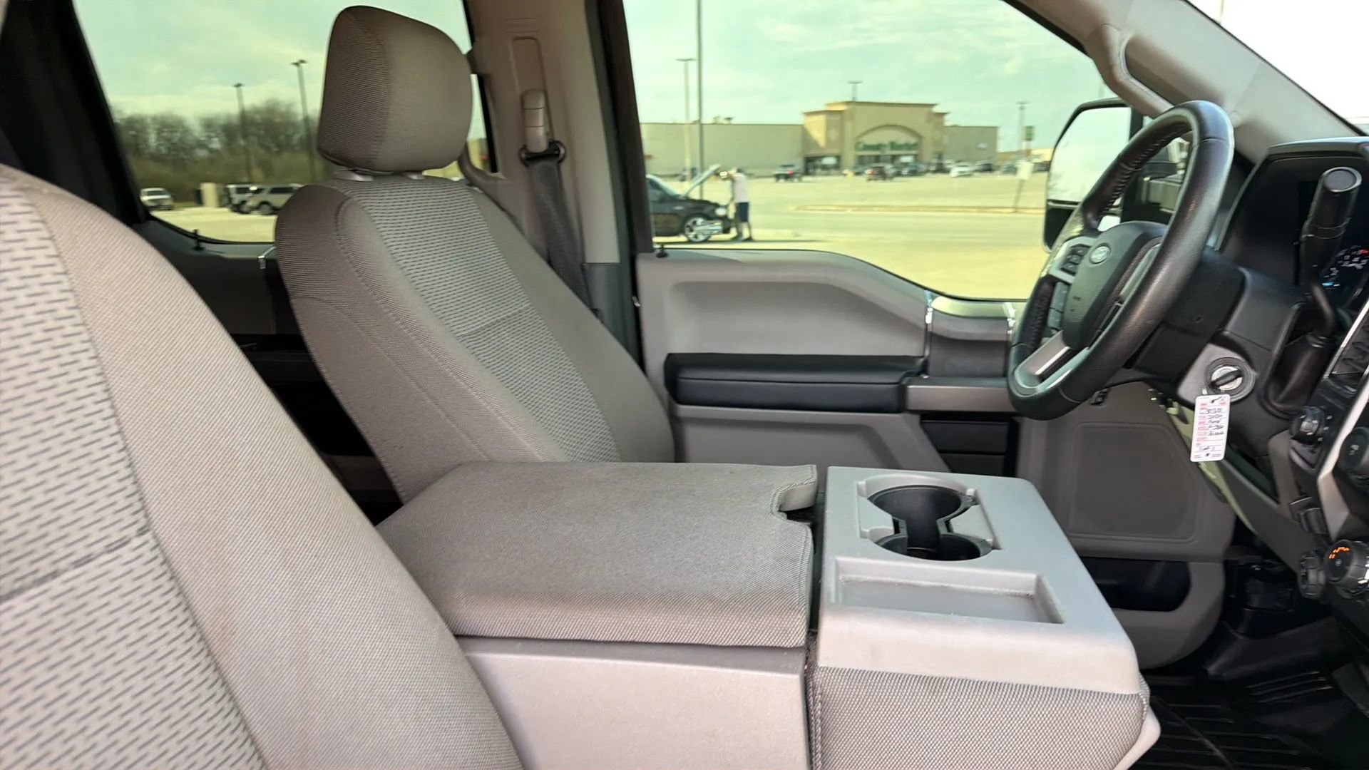 Used 2020 Ford F350 XLT w/ XLT Premium Package AWD/4WD image 81