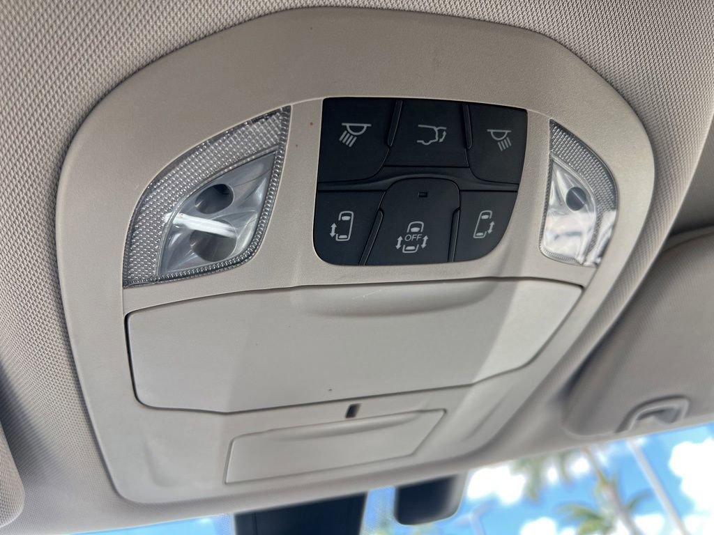 Certified 2019 Chrysler Pacifica Touring-L Plus image 61