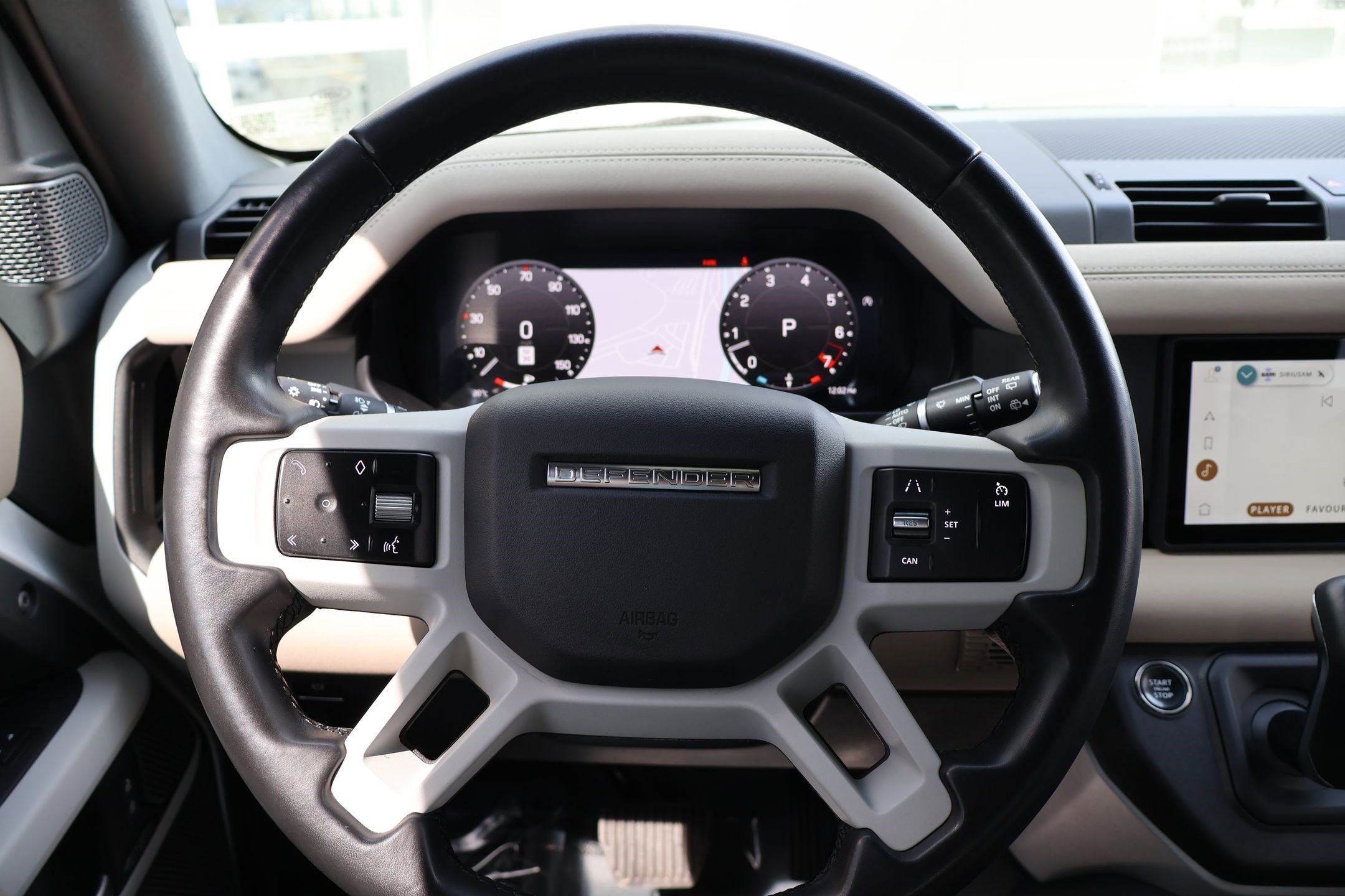 Certified 2023 Land Rover Defender 110 X-Dynamic SE image 15