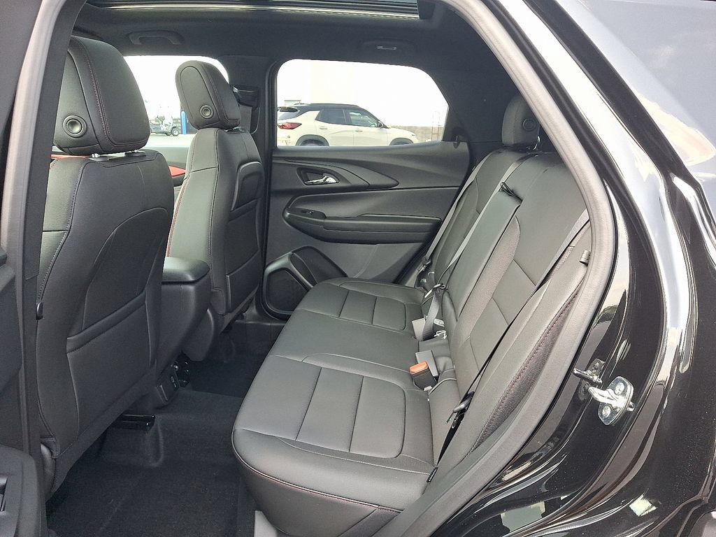 New 2026 Chevrolet TrailBlazer RS w/ Convenience Package AWD/4WD image 5