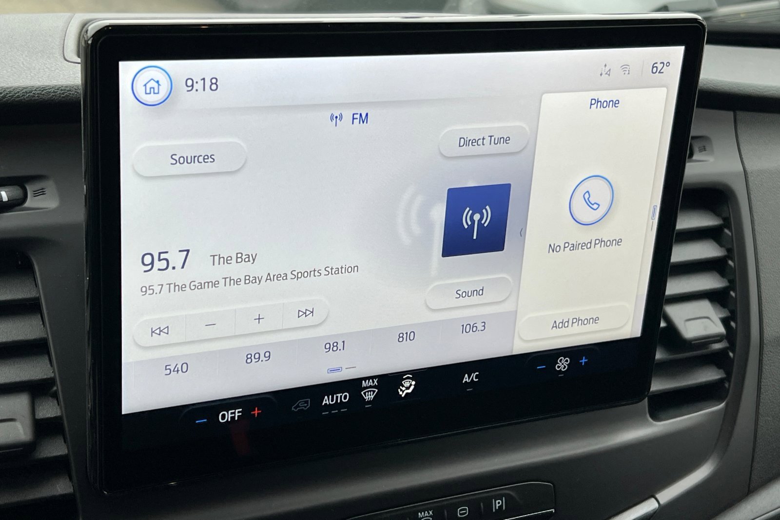 New 2026 Ford E-Transit Low Roof w/ Load Area Protection Package image 18