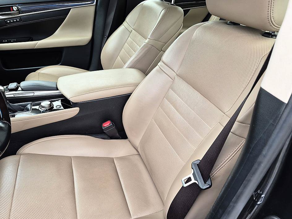 Used 2017 Lexus GS 350 w/ Luxury Package RWD image 15