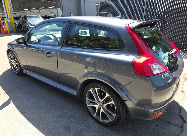 Used 2010 Volvo C30 T5 R-Design FWD image 6