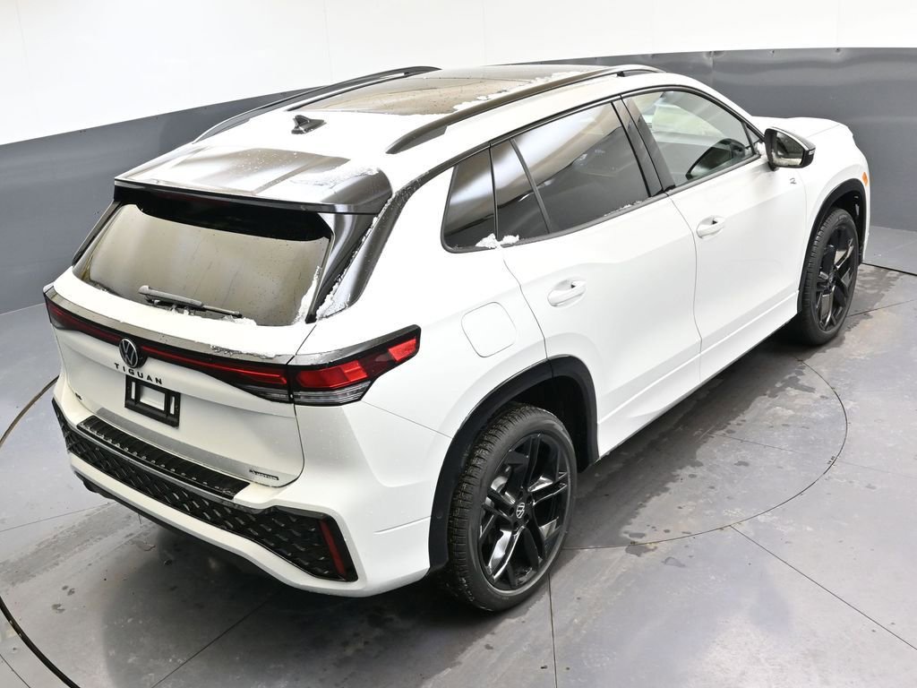 New 2026 Volkswagen Tiguan SE R-Line image 49