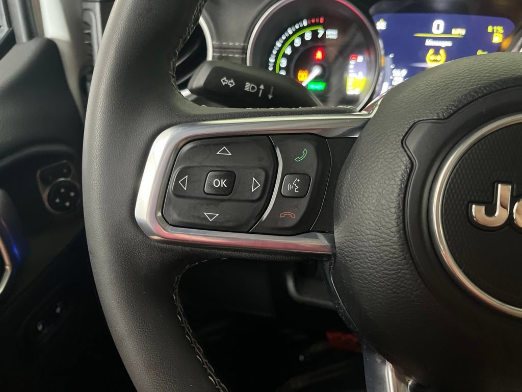 Used 2023 Jeep Wrangler Unlimited Sahara w/ Cold Weather Group AWD/4WD image 57