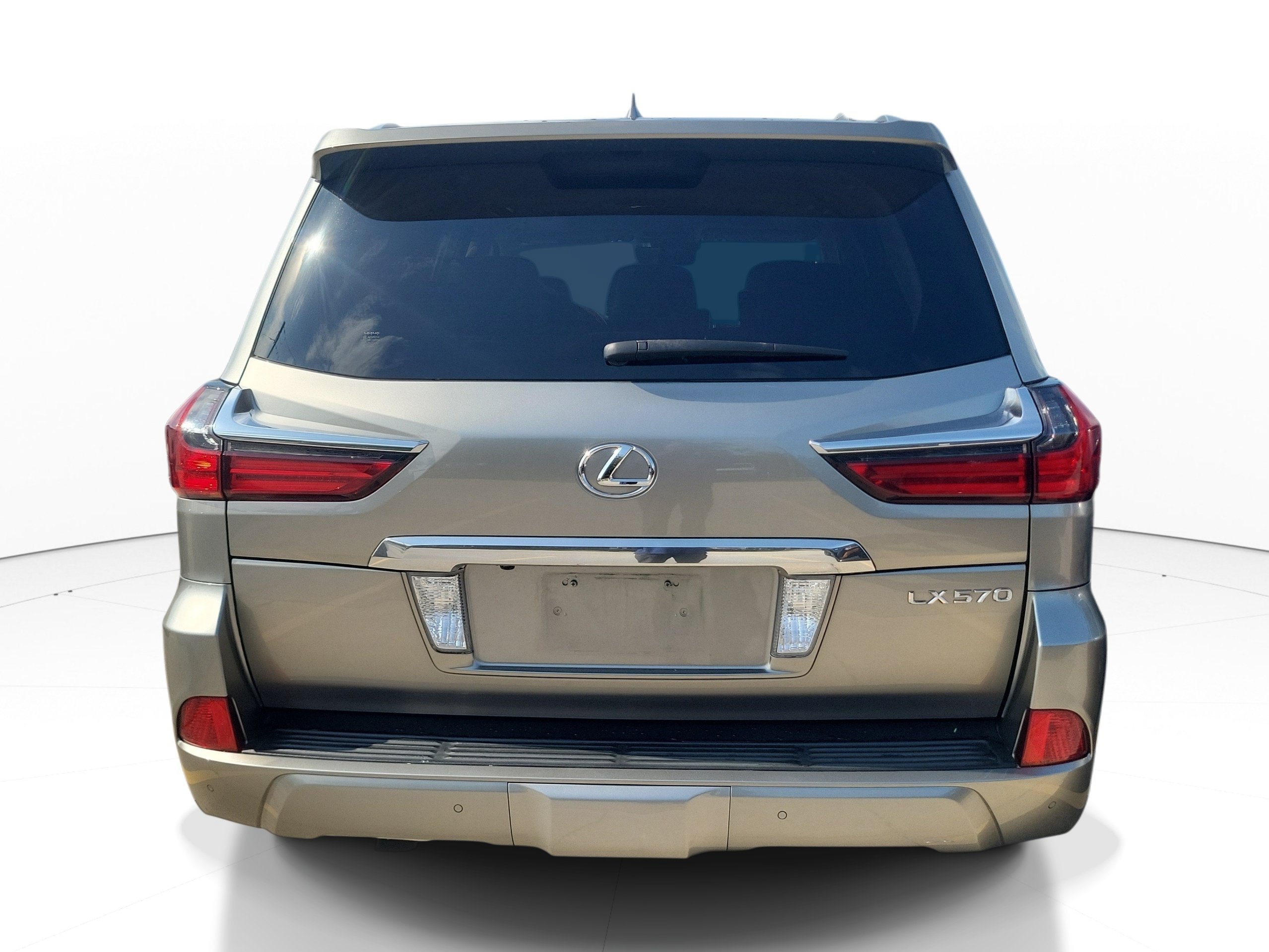 Used 2016 Lexus LX 570 4WD w/ Luxury Package image 5