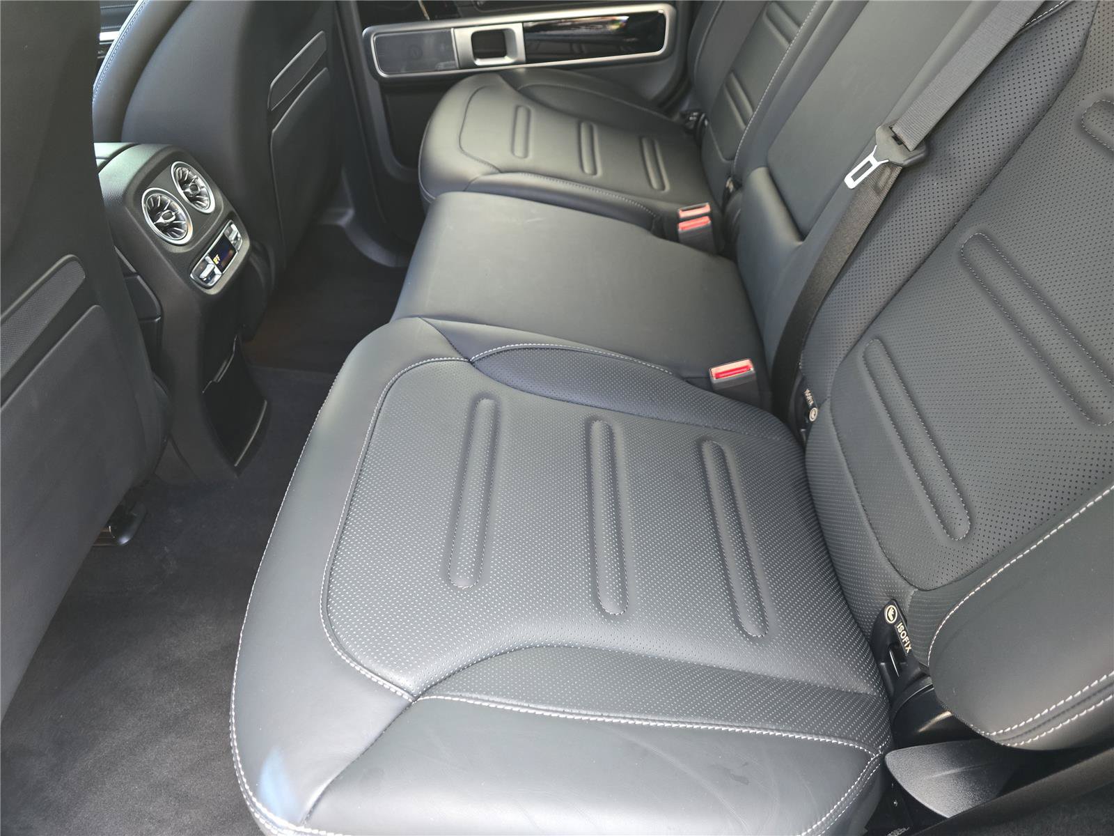 Used 2023 Mercedes-Benz G 550 image 11
