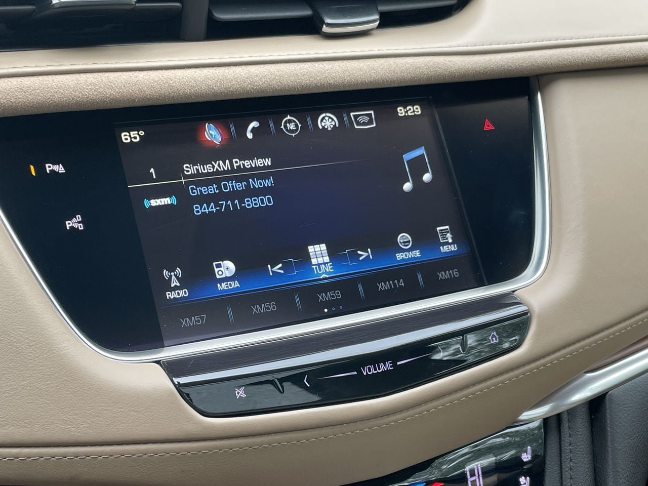 Used 2019 Cadillac XT5 Platinum AWD/4WD image 32