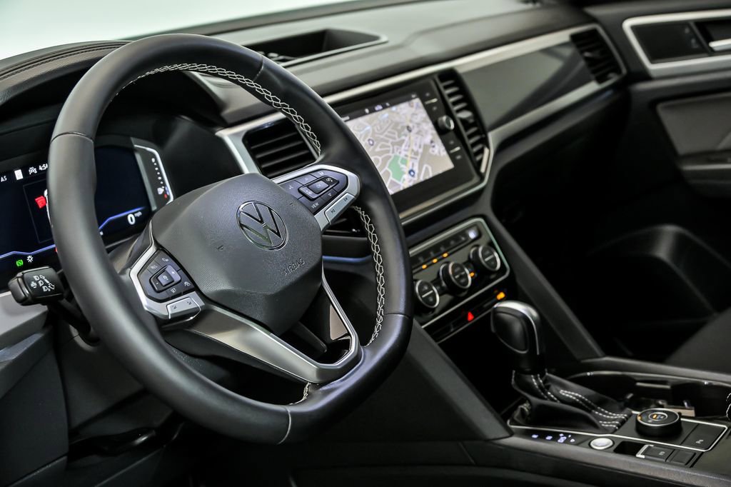 Certified 2023 Volkswagen Atlas Cross Sport SEL image 14