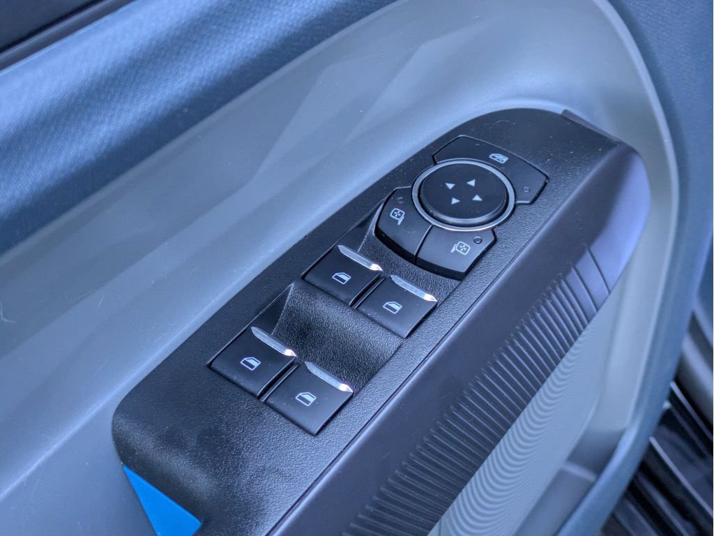 Certified 2025 Ford Maverick Lobo AWD/4WD image 12