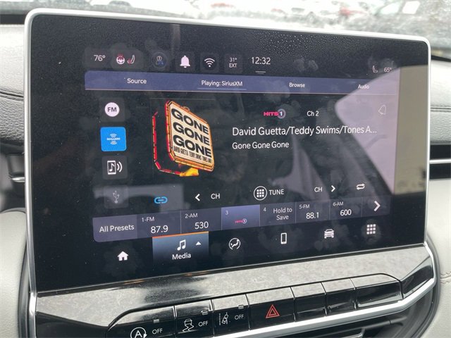 Used 2022 Jeep Compass Limited image 16