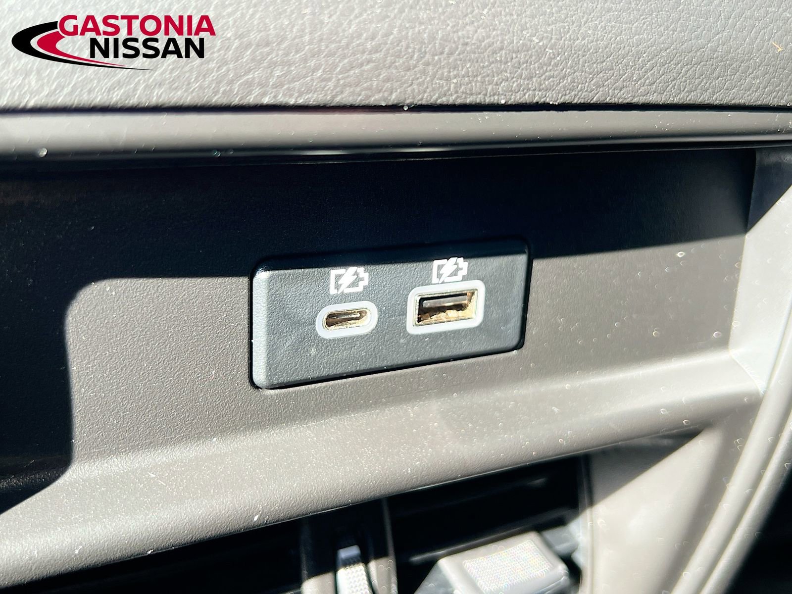 Used 2022 Nissan Murano SV w/ SV Midnight Edition Package image 33