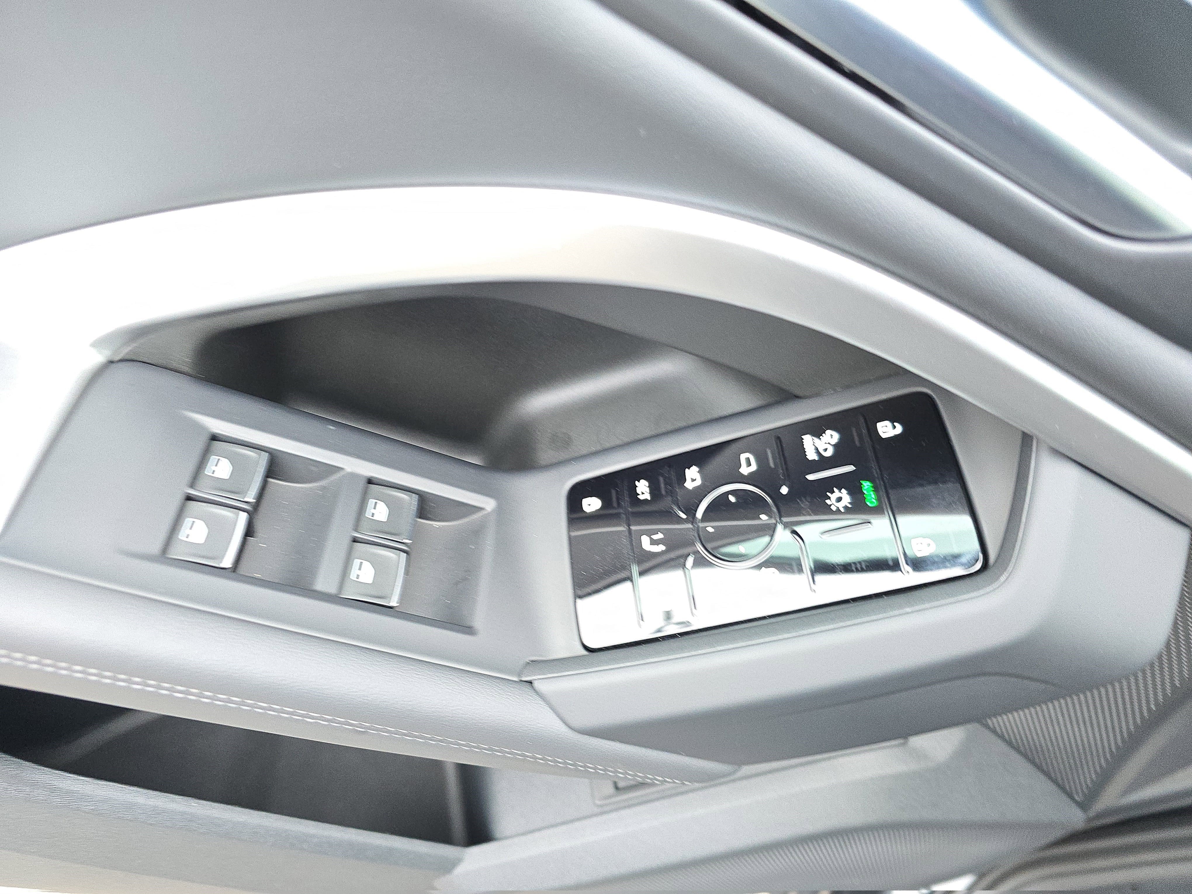 Certified 2025 Audi Q5 Premium Plus w/ Premium Plus image 26