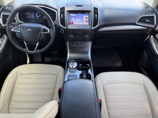 Used 2019 Ford Edge SEL w/ Equipment Group 201A FWD image 3