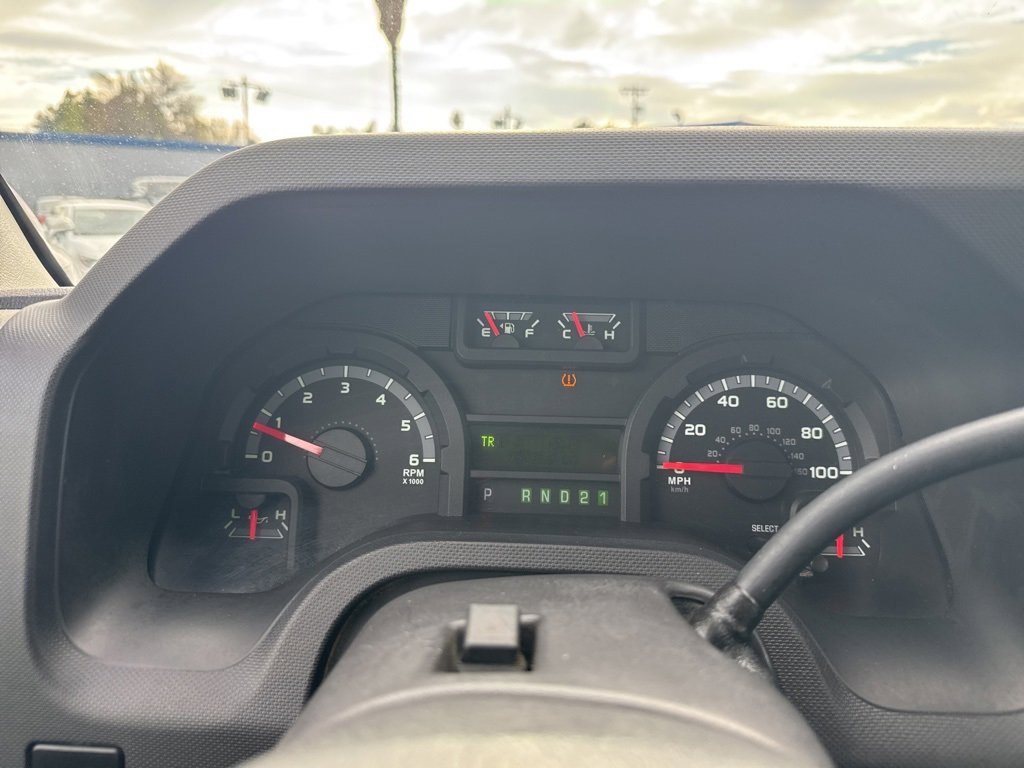 Used 2012 Ford E-150 and Econoline 150 XLT image 12