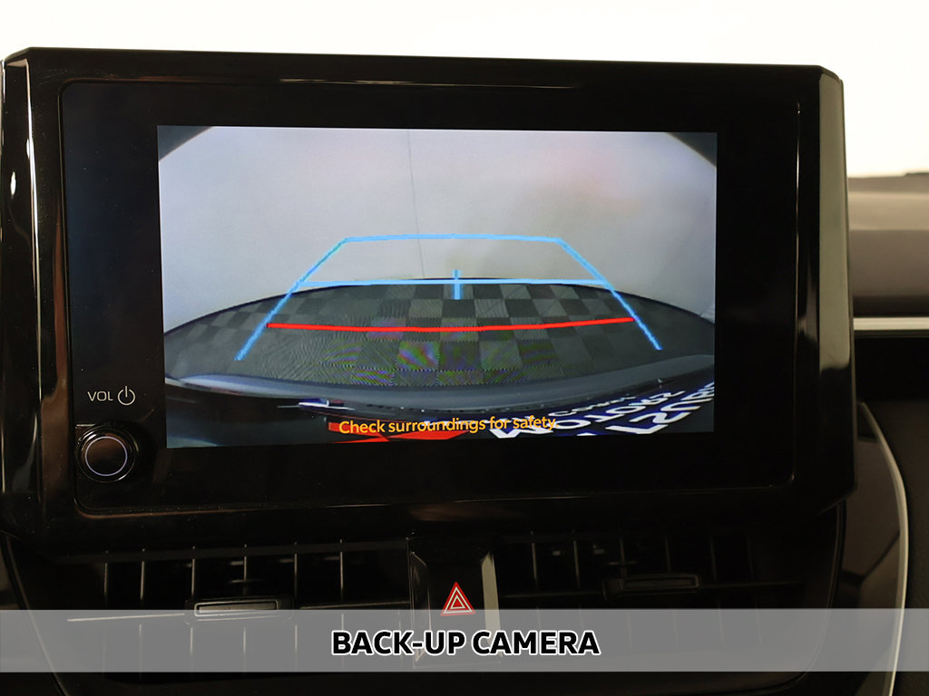 Used 2025 Toyota Corolla LE FWD image 5