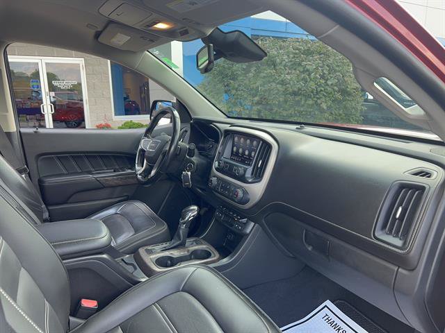 Used 2022 GMC Canyon Denali AWD/4WD image 15