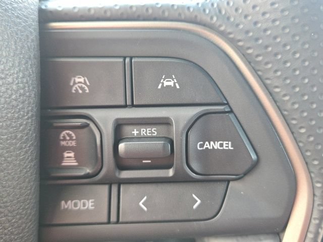 Used 2025 Toyota 4Runner Limited AWD/4WD image 20