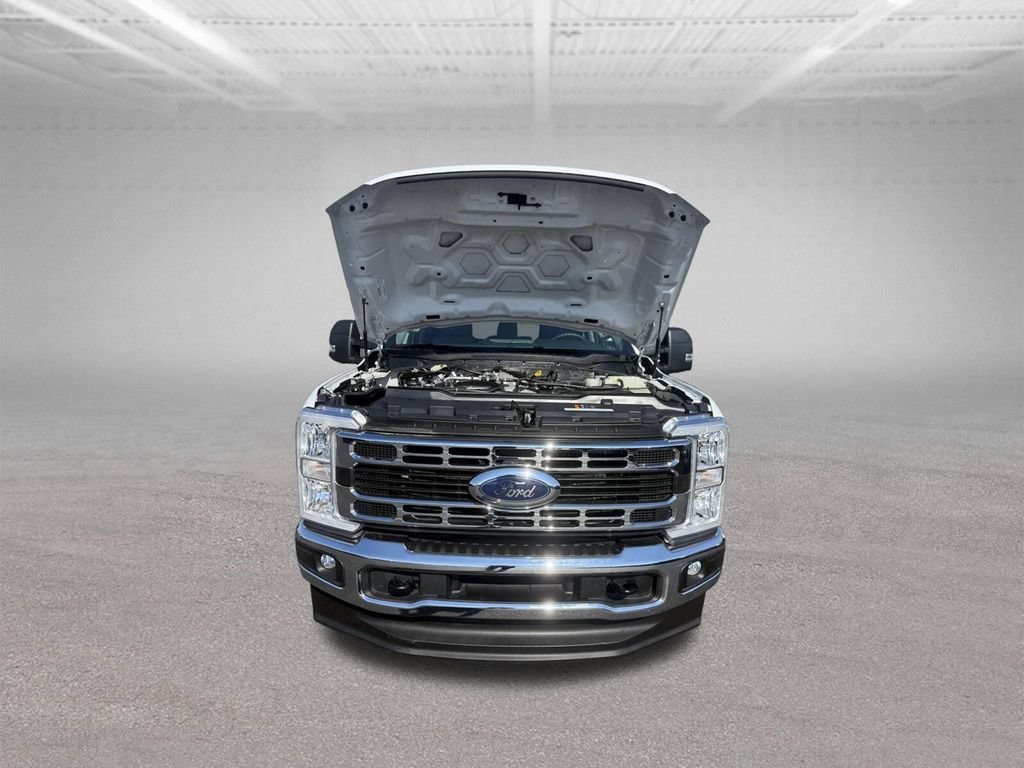 Certified 2025 Ford F350 XLT AWD/4WD image 64